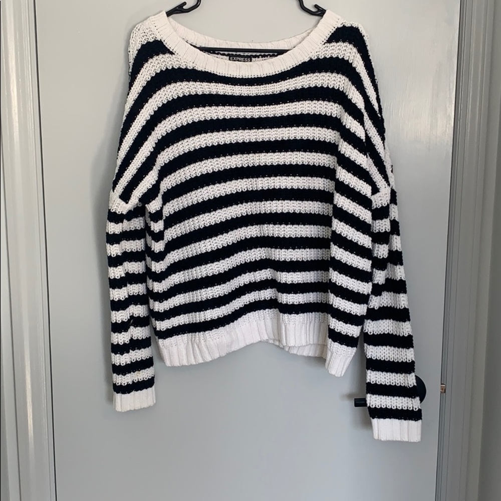 Sweater - Picture 2 of 3